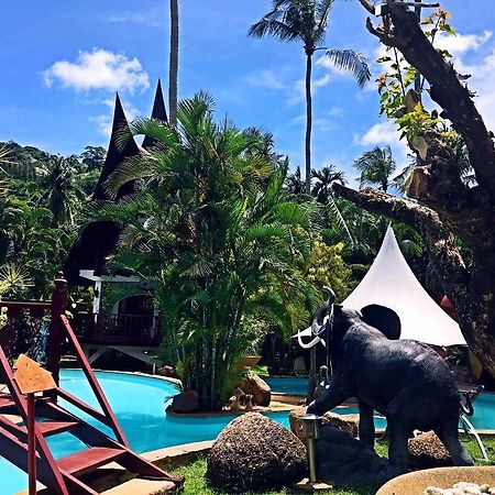 Coco Palace Resort Nai Harn Luaran gambar
