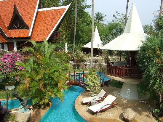 Coco Palace Resort Nai Harn Luaran gambar