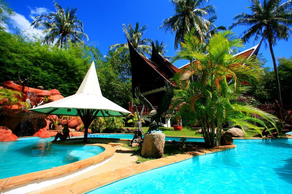 Coco Palace Resort Nai Harn Luaran gambar