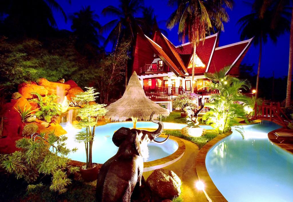 Coco Palace Resort Nai Harn Luaran gambar